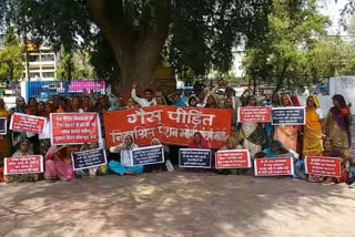 elderly women deprived of pension and ration in bhopal