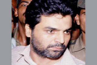 Two booked for 'selling' 1993 blasts convict Yakub Memon's grave