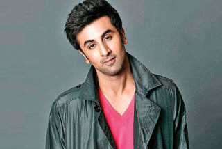 Ranbir Kapoor stuns fans donning police avatar