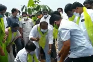 minister gangula participated six of term haritha haram program in karimnagar