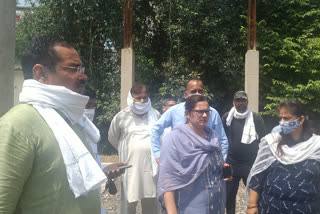 councilor inspected primary school building najafgarh delhi