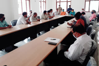Dhan Singh Rawat check  development works in Srinagar Garhwal