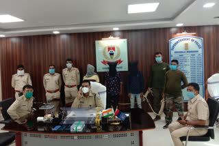 three criminals arrested in seraikela, सरायकेला में तीन फरार अपराधी गिरफ्तार