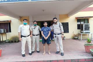 sirgitti-police-arrested-absconding-accused-of-murder-in-bilaspur