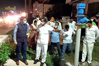 Minister srinivas goud inspects development works at midnight at mahabubnagar