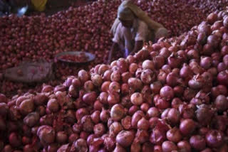 Govt bans export of onions with immediate effect