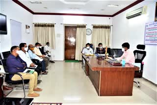 nizamabad-collector-narayana-reddy-review-with-ts-ipass-district-industries-promotion-council