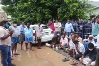 farmers protest for their grain crope rates