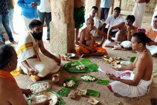 worship in Hampi from Minister Shri Ramulu