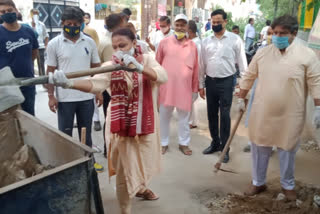 Madipur cleanliness campaign program under pm narendra modi birthday service week in delhi