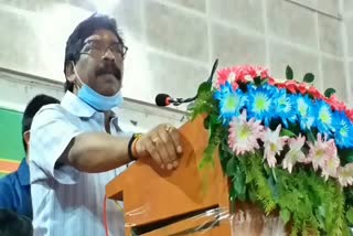 government jobs to come very soon hemant soren says in dumka, राज्य में बड़े पैमाने पर सरकारी नौकरियों में होगी बहाली