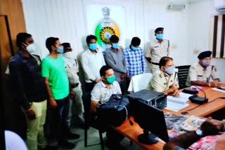 police arrested fraud from uttar pradesh