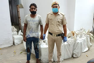 civil lines Police caught a large consignment of illegal liquor coming from Haryana