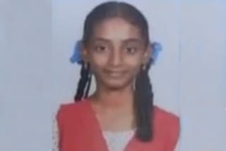 Tamil Nadu girl commits suicide  Tamil Nadu student commits suicide after failing to cope up with online class  Cases of suicides in Tamil Nadu  Bright student from TN commits suicide  ഓൺലൈൻ പഠനത്തെ തുടർന്ന് വിഷാദം  തമിഴ്നാട്ടിൽ പത്താം ക്ലാസുകാരി തൂങ്ങിമരിച്ചു  ഓൺലൈൻ പഠനം