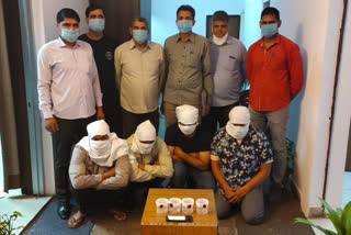 Special task force arrested fraud CBI and crime branch officer for Jewelry robberies