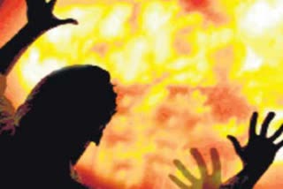 Truck owner set ablaze in UP for not paying dues