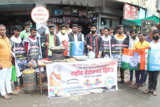 congress celebrates modis birthday by frying pakodas in solapur