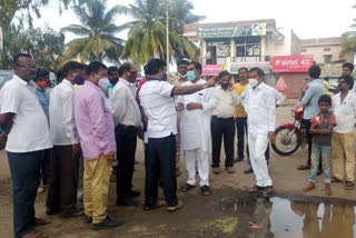 MLA AS Patil Nadahalli angry on contractors