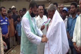 LJP felicitates Bihar man who carved out 5 km canal in 30 years