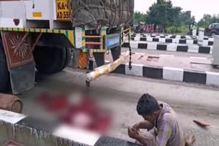 man died in road accident in ranchi, road accident in ranchi-bundu, news of Bundu police station, बुंडू थाना क्षेत्र की खबरें, रांची में सड़क दुर्घटना में एक शख्स की मौत, रांची-बुंडू में सड़क दुर्घटना