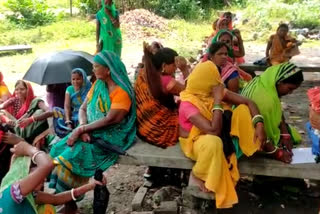 women were mistreated for worshiping on non-mazrua land In giridih