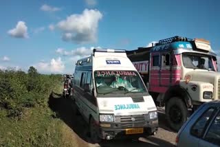 37 National high way blocked at Khowang due to an accident