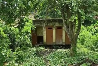 community toilet unused at kanksa