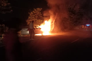 Fire in a moving car in Bokaro