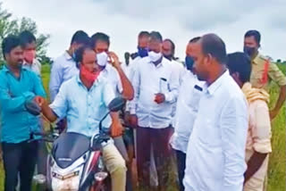 mla marri janardhan redy inspected  crop loss due to rains at nagar kurnool district