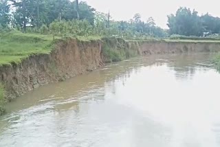 Erosion at Tingkhang by Longboijan river