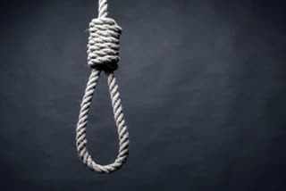 Four of a family commits suicide