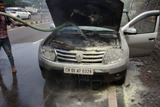 Fire in Car on Kalka-Shimla NH-5
