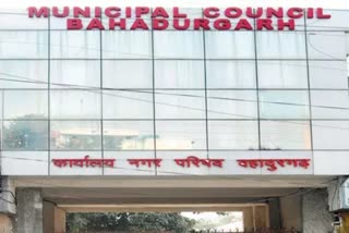 88 lakh rupees missing from bahadurgarh municipal council account