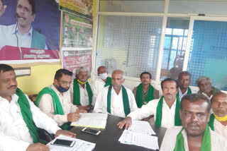 Chikkaballapur Farmers demand repeal of anti-farmer act