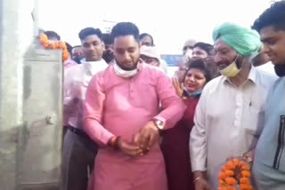 Councilor Praveen inaugurated Highest Light in Sitapuri