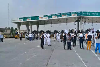 farmers block yamunanagar national highway during protest against Agricultural ordinance