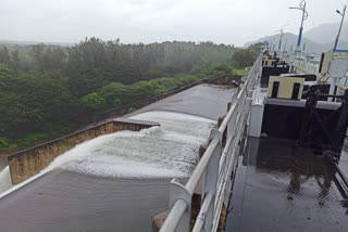 Water opening in Azhiyar dam!