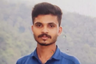 Death news kozhikoe nadapuram  young man died in Vilangadu river  kozhikoe nadapuram  വിലങ്ങാട് പുഴയില്‍ യുവാവ് ഒഴുക്കില്‍ പെട്ട് മരിച്ചു  മേമറ്റത്തില്‍ സ്റ്റെച്ചിന്‍ മാത്യു  കോഴികോട്