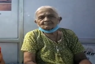 A 106-year-old woman from Maharashtra's Thane district defeated COVID-19 and was discharged from hospital