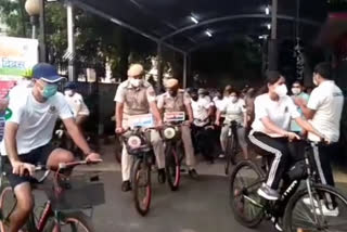 Dwarka Police organise Cycle Rally on International Peace Day