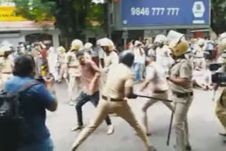 oppn-protests-against-kerala-minister-jaleel-police-register-cases-against-3000-people