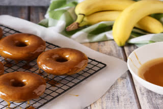 banana donut sipmle recipe in telugu