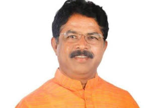 Minister r. Ashok