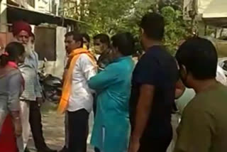 Dispute between two parties over the minor matter in link road area of Ghaziabad