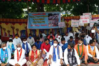 farmers-protest-in-nalgonda-district-