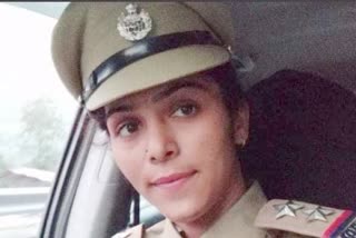 Khila Devi appointed as a sub inspector in kullu