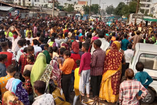 Crowds gather at Khodiyar Nagar