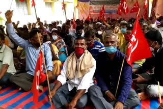 Gram Panchayat employees protest