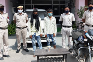 Delhi police arrested criminals in Najafgarh