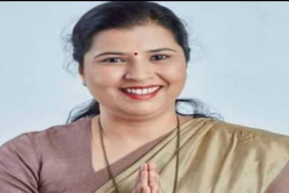 anjali nimbalkar named as congress spokesperson